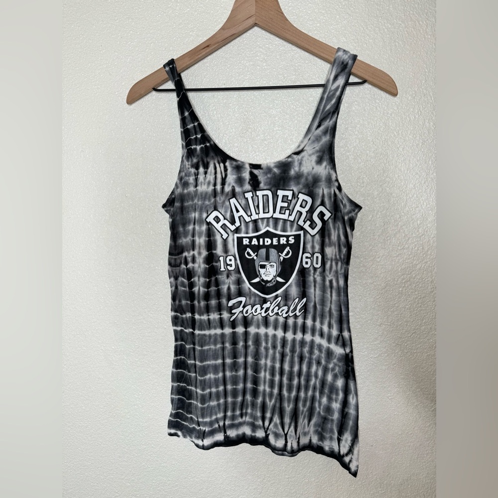 Raiders tank top